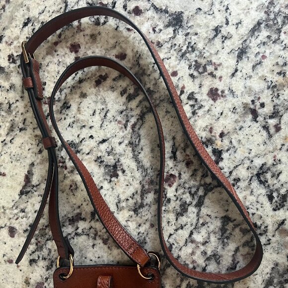 Fossil Vada Crossbody Phone Bag - Picture 4 of 4